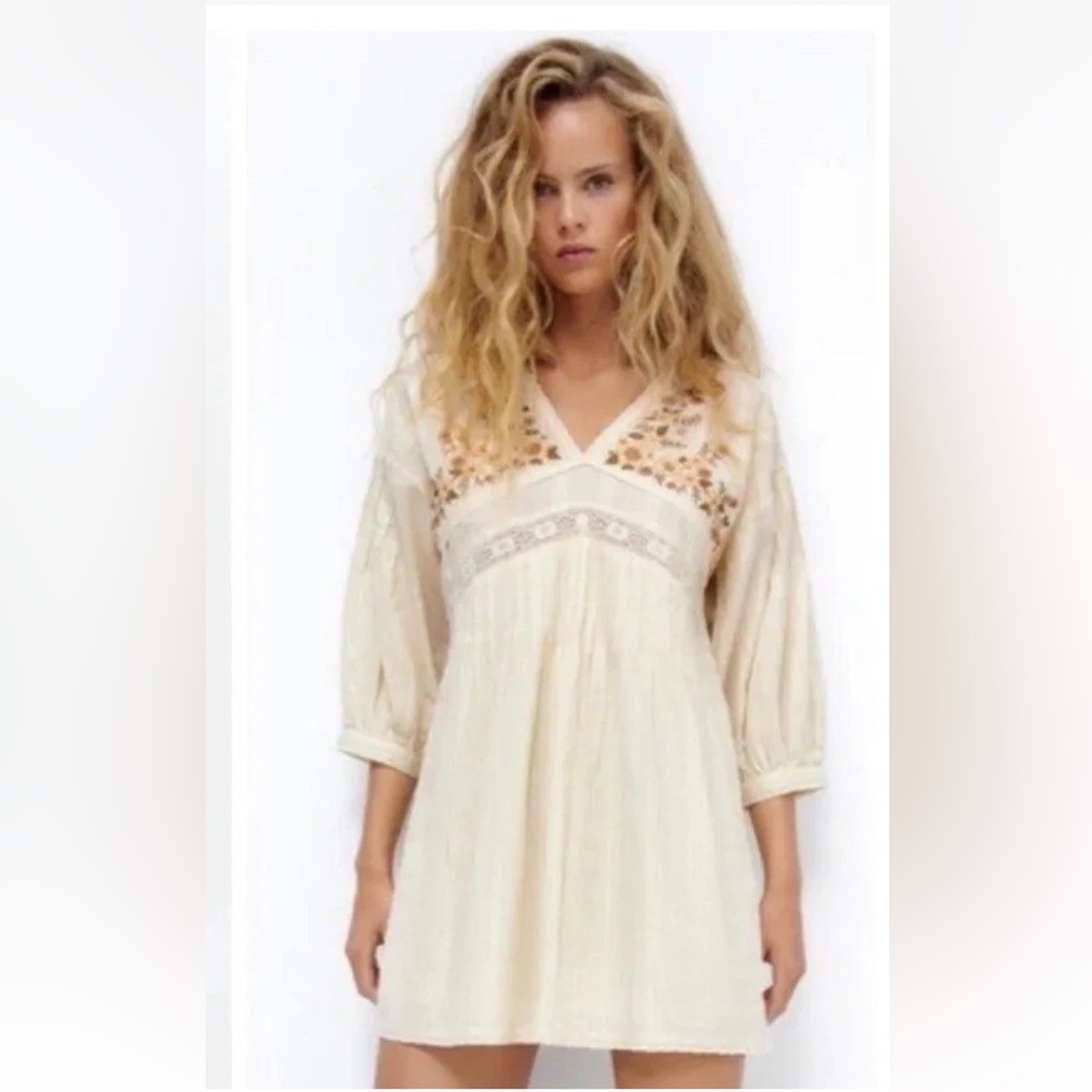Zara Cream Floral Embroidered  Mini Boho Peasant Dress - Size M